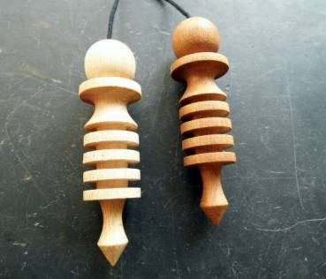 Isis Pendel, Holz, Mahagoni, groß, Isispendel, ägyptisches Pendel, 7.5 cm