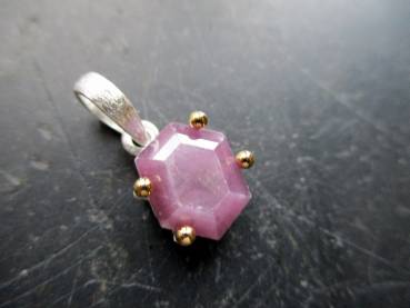 Rubinanhänger, Sterlingsilber, teilweise vergoldet, Rubin, rot, Anhänger, Schmuck, Frauen