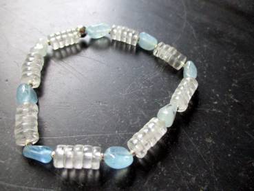 Armband, Bergkristall, Aquamarin, weiß, hellblau, Schmuck, Frauen
