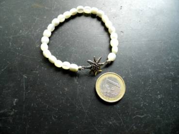 Preview: Armband, Symbolarmband, Perlmutt, Silber, Edelweiss, weiß, Schmuck, Tracht, Dirndl