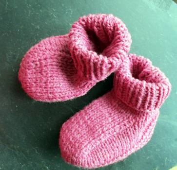 Preview: Baby Schuhe, Schühchen, Booties, Wolle, weinrot, Baby