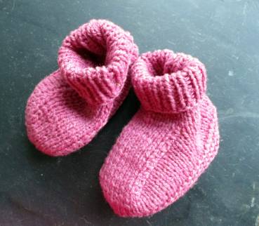 Preview: Baby Schuhe, Schühchen, Booties, Wolle, weinrot, Baby