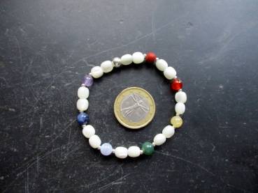 Preview: Armband, Perlmutt, weiß, Chakrasteine, bunt, Schmuck, Frauen