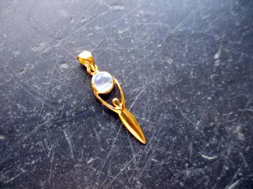 Göttin, Gaja, Erdmutter, Sterlingsilber, vergoldet, Mondstein, Schmuck, Muttergöttin, klein