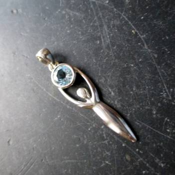 Göttin, Gaja, Silberanhänger, Aquamarin, facettiert,  Erdmutter, Silber, Schmuck