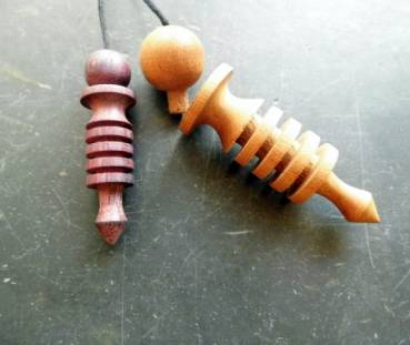 Preview: Isis Pendel, Holz, Mahagoni, groß, Isispendel, ägyptisches Pendel, 7.5 cm