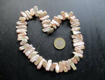 Preview: Perle, Keshi Perle, Kette, Silber, hell lachsfarben, Braut, Hochzeit, Magnetverschluß