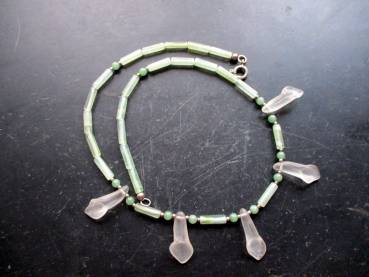 Serpentinkette, Kette, Serpentin, Jade, Bergkristall, Blüten, Braut, Hochzeit