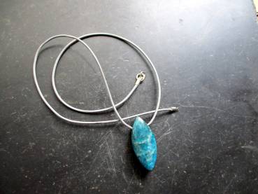 Lederband, Anhänger, Apatit, blau, Navette, Schmuck, Männer, Frauen