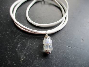 Preview: Anhänger, Cairn, Lederband, Mondstein, Turmalin, Schmuck