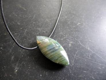 Preview: Anhänger, Navette, Labradorit, schillernd, Schmuck, Lederband, Silber