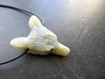 Anhänger, Kette, Lederband, Wolf, Labradorit, grün, Krafttier, Schmuck, Unisex