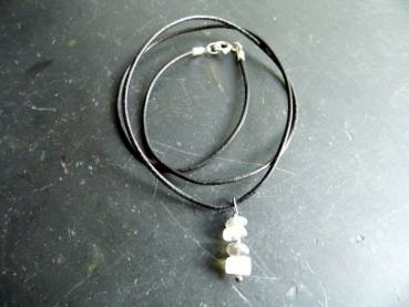 Kette, Anhänger, Cairn, Lederband, Mondstein, Labradorit, Silber, Schmuck, grün, weiß