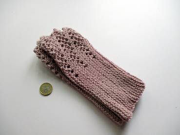 Preview: Armstulpen, Stulpen, Pulswärmer, Wolle, Spitze, elegant, gestrickt, flieder