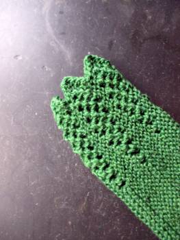 Preview: Stulpen, Pulswärmer, Armstulpen, Wolle, Strick, Spitze, grün