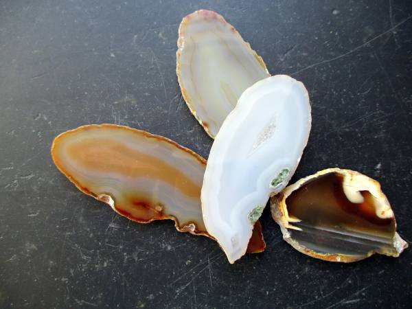 Edelstein, Achatscheiben, klein, vier Stück, Geschenk, Kinder, Deko