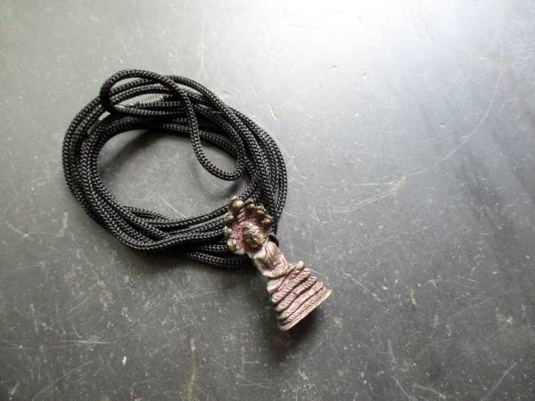 Kette, Baumwollband, Buddha, Messing, geschwärzt, Meditation