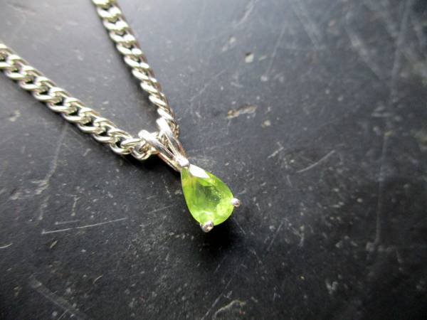 Anhänger, Sterlingsilber, Peridot, facettiert, oval, zierlich, Schmuck, Frauen