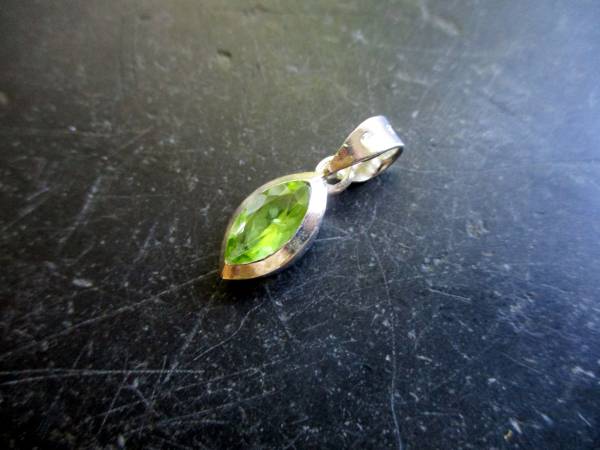 Anhänger, Sterlingsilber, Peridot, grün, Navette, facettiert, Schmuck, Unisex, Silber