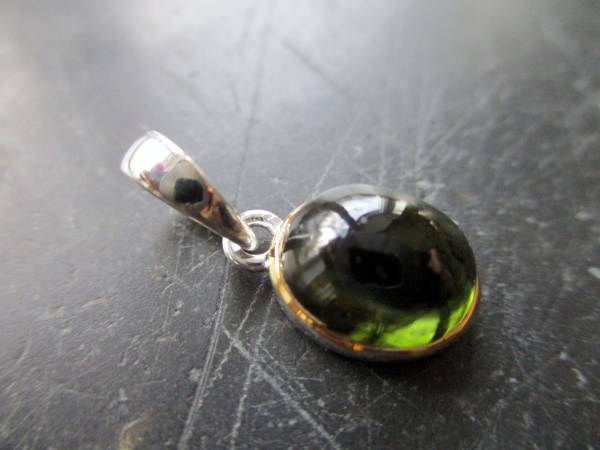 Anhänger, Turmalin, grün, Sterlingsilber, vergoldet, matt, Schmuck, Unisex
