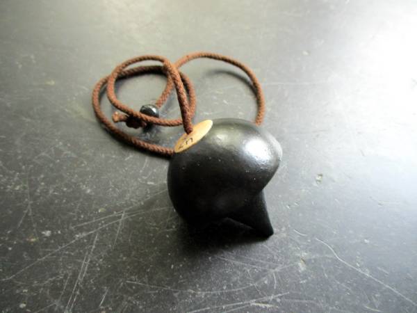 Baj Pendel, Spitzpendel, Holzpendel, Pyramide, Zink, Therapie Pendel, Energie Pendel