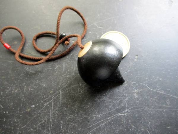 Baj Pendel, Spitzpendel, Holzpendel, Pyramide, Zink, Therapie Pendel, Energie Pendel