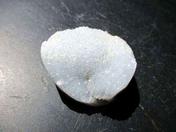 Chalcedon, Scheibe, roh, hellblau, schimmernd, Deko, Indien