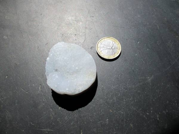 Chalcedon, Scheibe, roh, hellblau, schimmernd, Deko, Indien