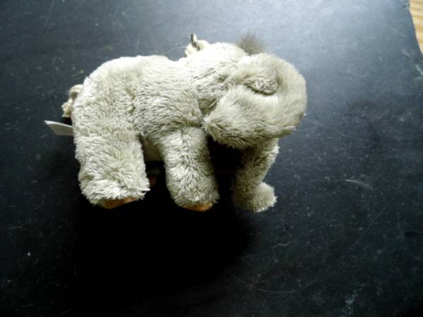 Schlüsselanhänger, Taschenanhänger, Anhänger, Rucksack, Elefant, grau, Plüsch, flauschig