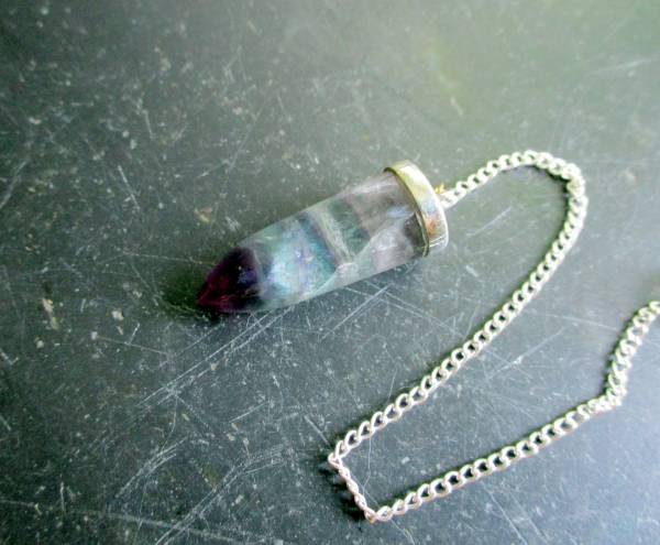 Pendel, Silber, Spitzpendel, Fluorit, Magie, Wicca, Schamane, Regenbogenfluorit