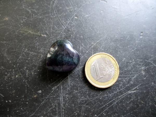 Herz, Edelsteinherz, Deko, Geschenk, Regenbogenfluorit, Fluorit, dunkel