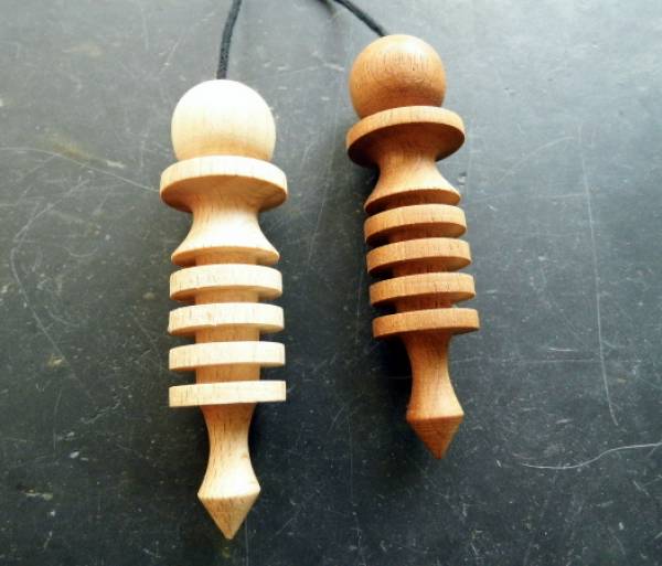 Isis Pendel, Holz, Mahagoni, groß, Isispendel, ägyptisches Pendel, 7.5 cm