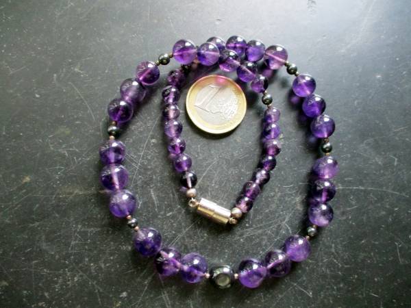 Kette, Amethyst,  Hämatit, lila, schwarz, Verlauf, Magnetverschluss