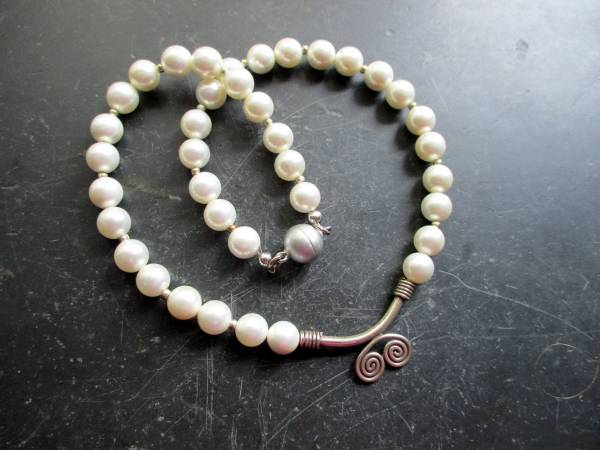 Kette, Perlen, Muschelkernperle, weiß, Silberornament, Magnetverschluss, Braut, Hochzeit