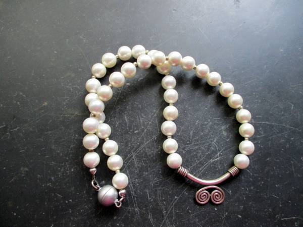 Kette, Perlen, Muschelkernperle, weiß, Silberornament, Magnetverschluss, Braut, Hochzeit