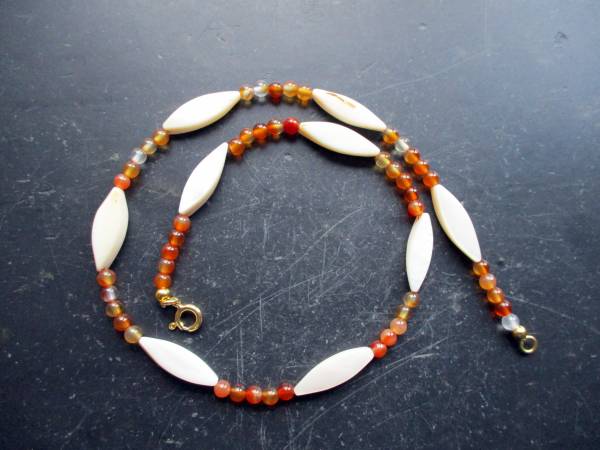 Kette, Perlmutt, Mondstein, orange, weiß, Schmuck, Frauen