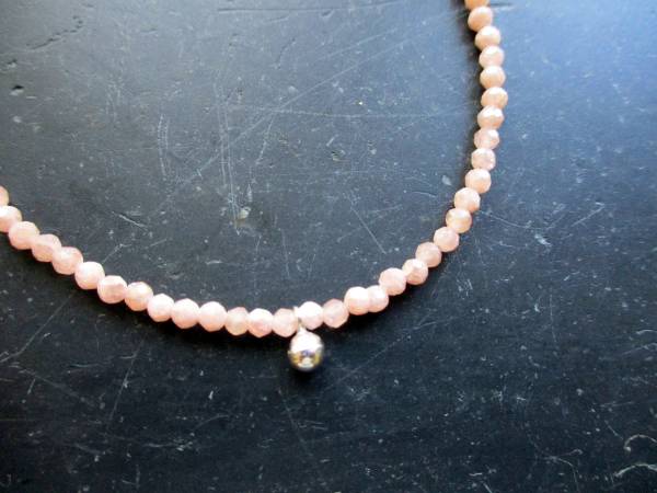 Rhodochrosit, Kette, zierlich, facettiert, hellrosa, Silberkugel, Schmuck, Frauen