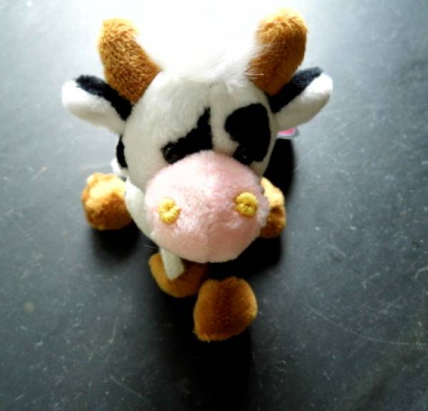 Schlüsselanhänger, Taschenanhänger, Anhänger, Rucksack, Kuh, weiß, Plüsch, flauschig