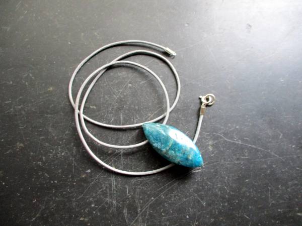 Lederband, Anhänger, Apatit, blau, Navette, Schmuck, Männer, Frauen