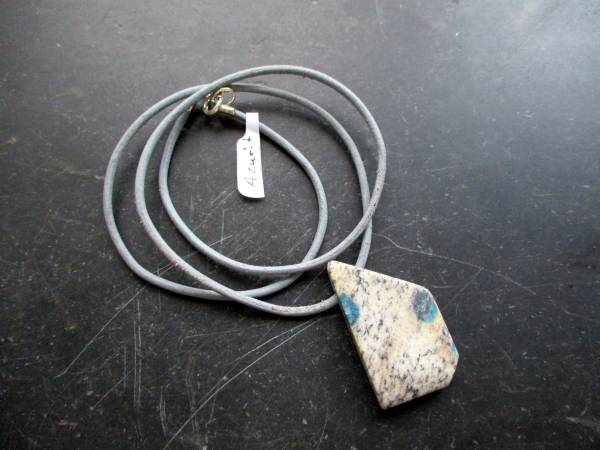 Anhänger, Azurit, in Matrix, Schmuck, Lederband, Silber