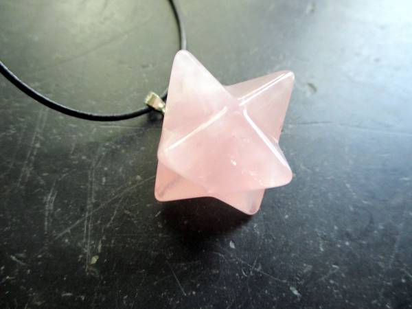 Kette, Lederband, Anhänger, Merkaba, Rosenquarz, rosa, Unisex
