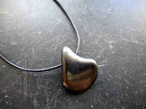 Kette, Anhänger, Lederband, Tropfen, Schungit, schwarz, Silber, Unisex