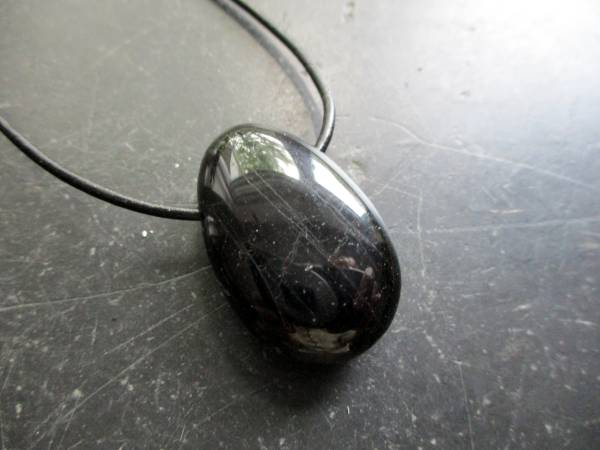 Kette, Lederband, Anhänger, Turmalin, Tropfen, schwarz, Unisex