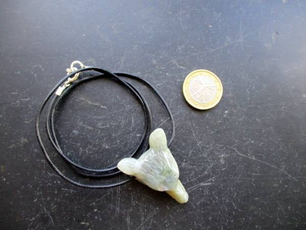 Anhänger, Kette, Lederband, Wolf, Labradorit, grün, Krafttier, Schmuck, Unisex