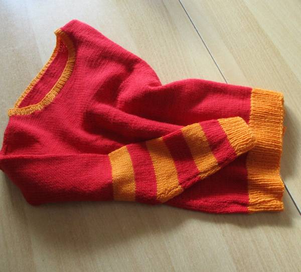 Pullover,  Wolle (Merino), rot, orange, Mädchen, Gr. 128, reserviert