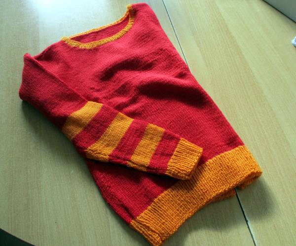 Pullover,  Wolle (Merino), rot, orange, Mädchen, Gr. 128, reserviert