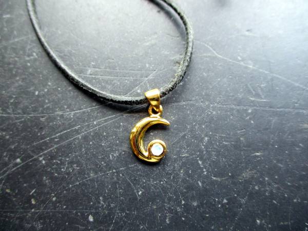 Anhänger, Sterlingsilber, vergoldet, Mond, Mondstein, klein, Amulett, Intuition, Magie