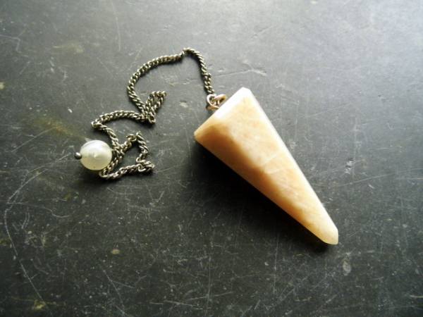 Sonderangebot, Pendel, Spitzpendel, Mondstein, Wicca