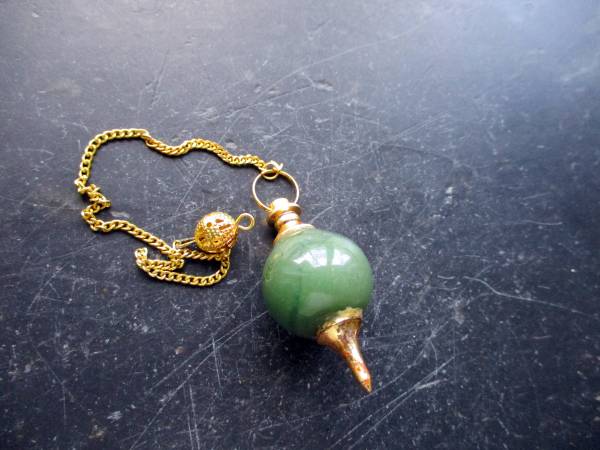 Pendel, Messing, Magie, Wicca, Esoterik, Aventurin, grün,  Spitzpendel, Kugel