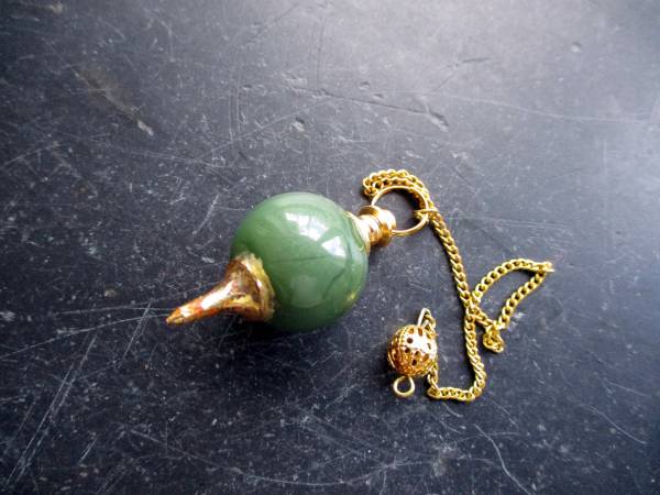 Pendel, Messing, Magie, Wicca, Esoterik, Aventurin, grün,  Spitzpendel, Kugel